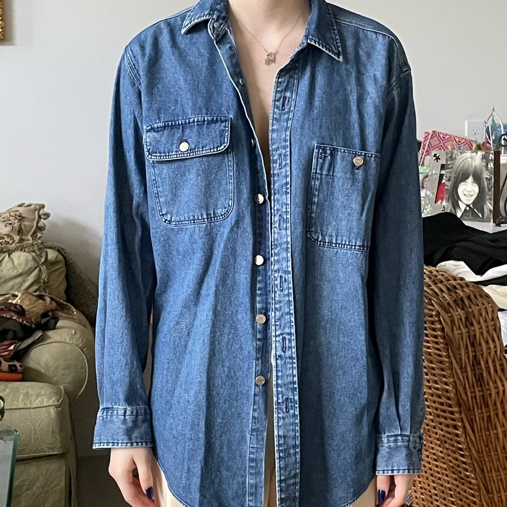 Ralph Lauren jean shirt in excellent condition classic
